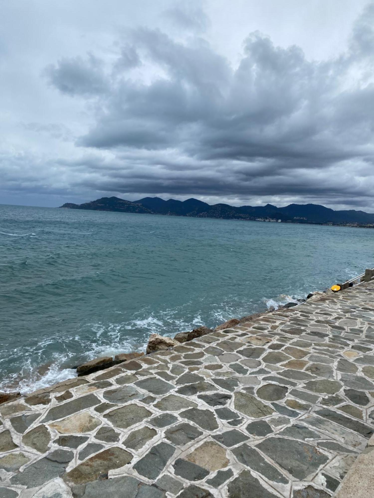 Bord De Mer, Terrasse, Tout A Pieds Cannes Ngoại thất bức ảnh